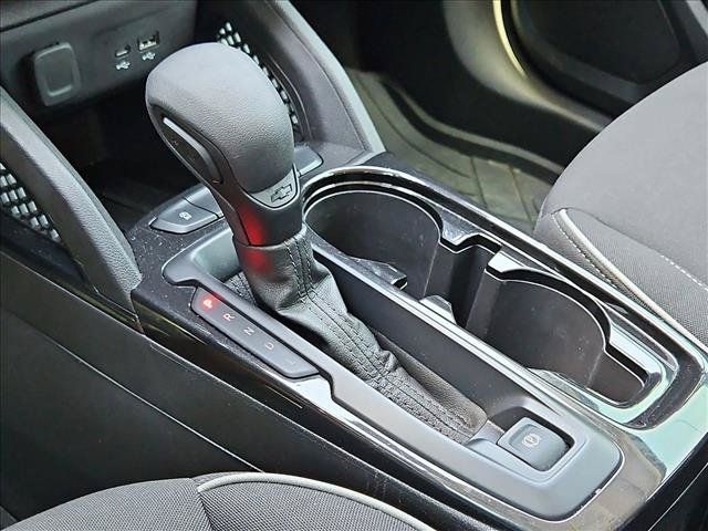 Used 2025 Chevrolet TrailBlazer LS w/ LS Convenience Package FWD image 12