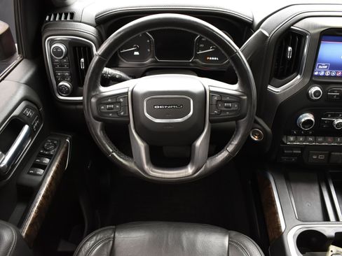 Used 2020 GMC Sierra 2500 Denali w/ Denali Ultimate Package image 25