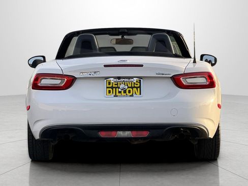 Used 2017 FIAT 124 Spider Classica image 7
