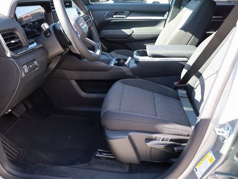 New 2026 GMC Terrain Elevation FWD image 11