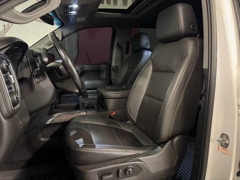 Used 2022 Chevrolet Silverado 1500 LTZ w/ LTZ Premium Package image 18