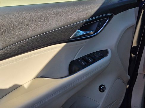 Used 2023 Buick Envision Preferred image 13