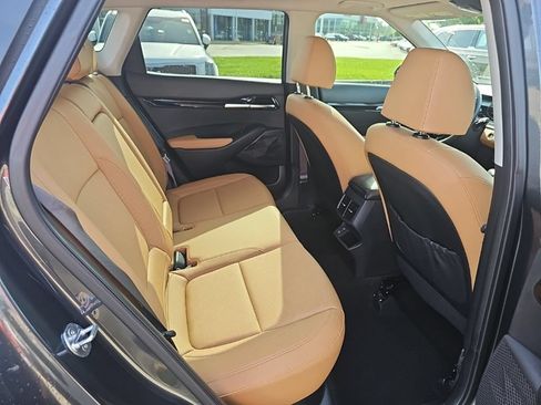 Used 2025 Kia Seltos EX w/ EX Sunroof Package AWD/4WD image 18