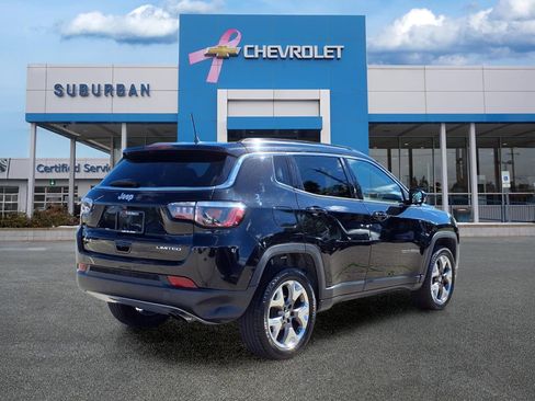 Used 2019 Jeep Compass Limited AWD/4WD image 5