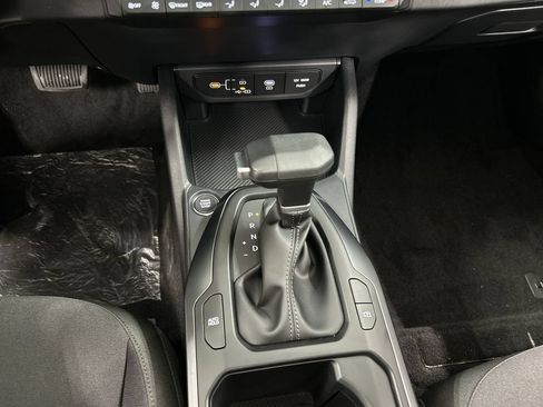 New 2026 Kia K4 FWD image 17