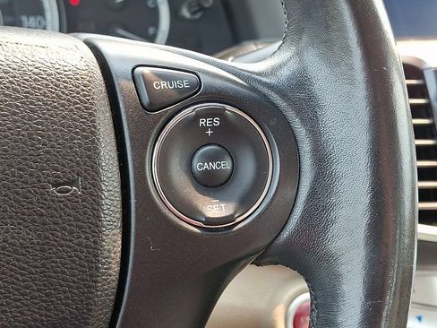 Used 2013 Honda Accord EX-L image 25