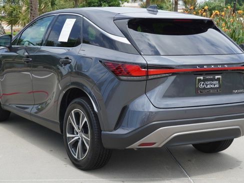 Used 2025 Lexus RX 350 FWD w/ Technology Package image 8