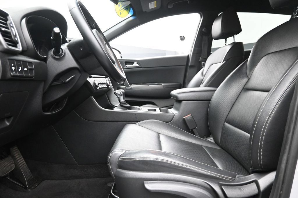 Used 2021 Kia Sportage S FWD image 16