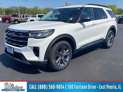 Used 2025 Ford Explorer Active w/ Active Comfort Package AWD/4WD image 1