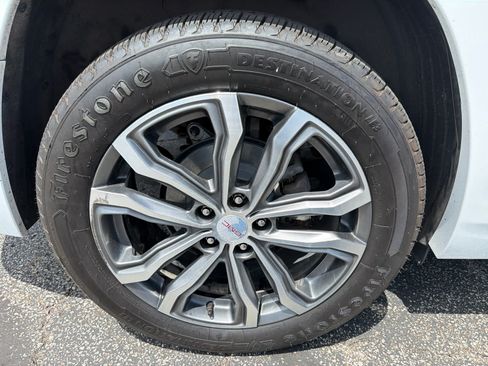 Used 2018 GMC Terrain Denali w/ Advanced Safety Package AWD/4WD image 13