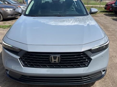 Used 2023 Honda Accord EX-L image 7