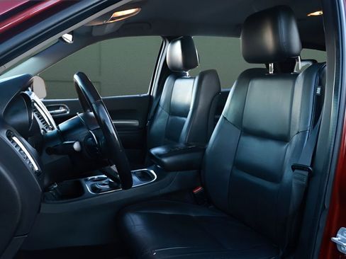 Used 2017 Dodge Durango GT w/ Nav & Power Liftgate Group image 2