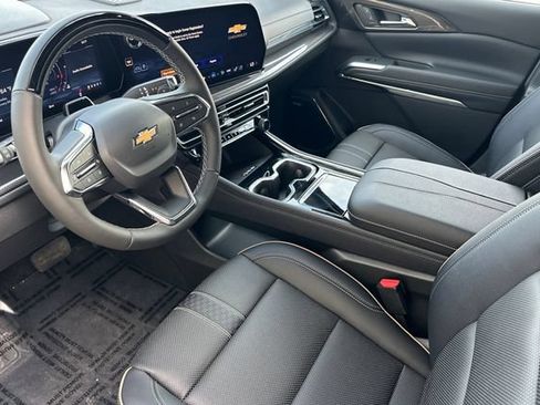 New 2026 Chevrolet Traverse High Country FWD image 16