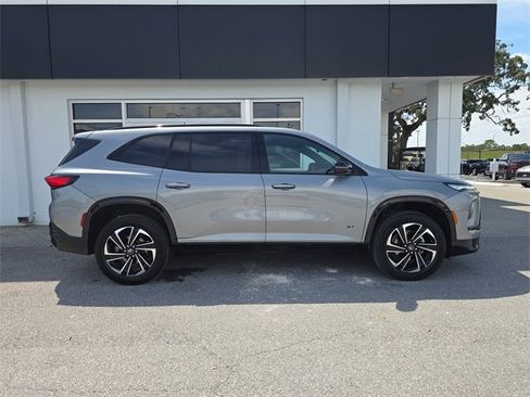 New 2025 Buick Enclave Sport Touring image 7