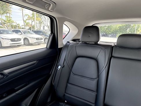 Used 2024 MAZDA CX-5 AWD 2.5 S w/ Preferred Package image 17