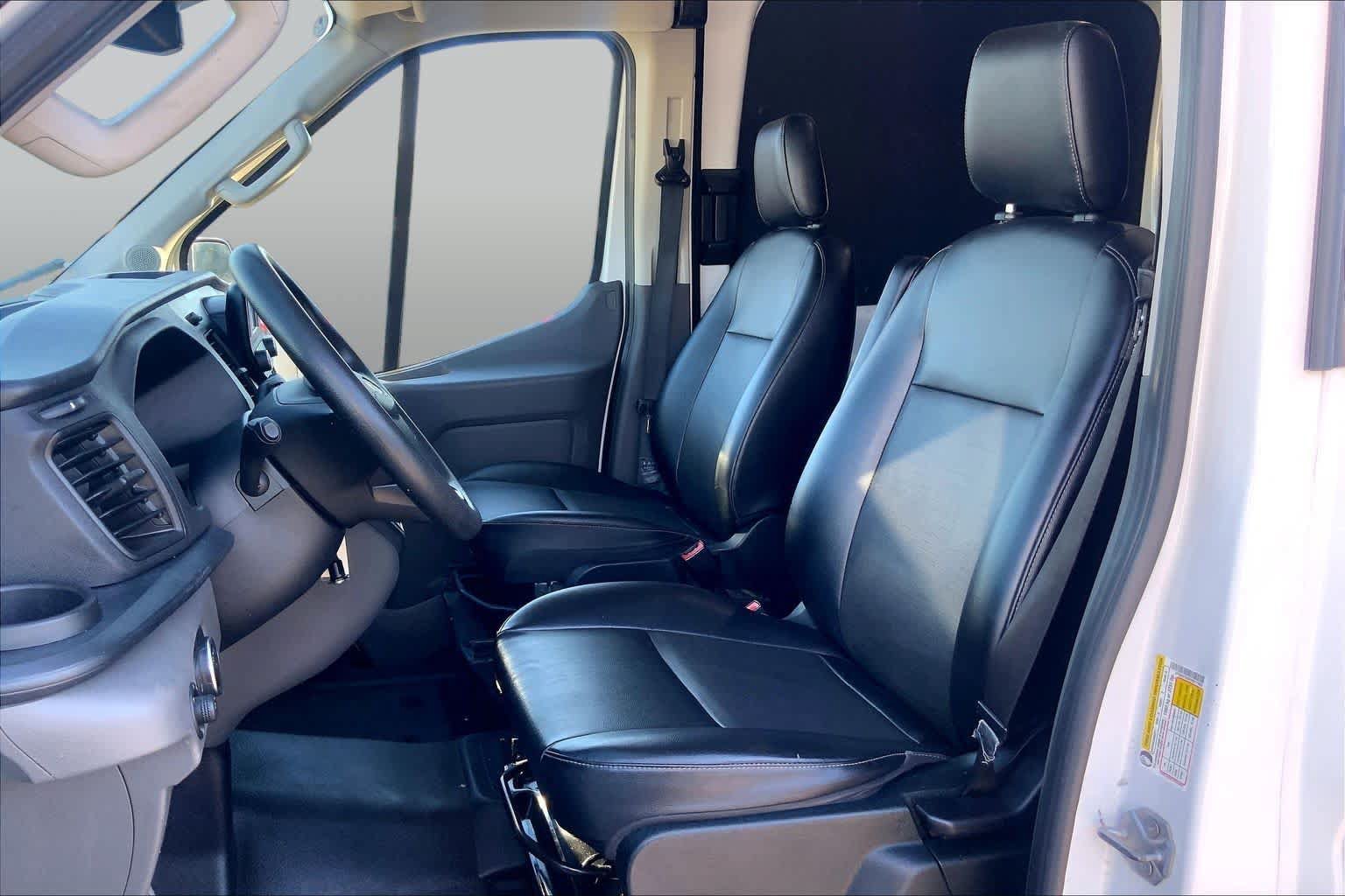 Used 2023 Ford Transit 250 Medium Roof w/ Load Area Protection Package RWD image 8