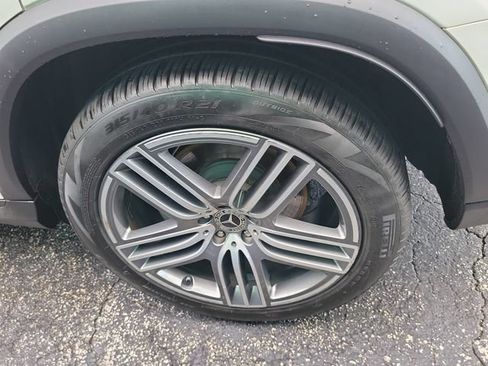 Used 2024 Mercedes-Benz GLS 450 4MATIC image 7