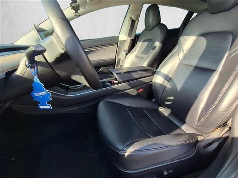 Used 2020 Tesla Model 3 Long Range AWD/4WD image 9