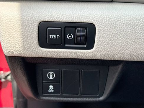Used 2018 Honda Accord EX image 34