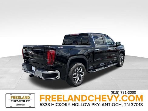 Used 2023 GMC Sierra 1500 SLT w/ SLT Premium Plus Package AWD/4WD image 3