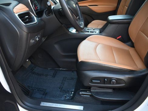 Used 2019 Chevrolet Equinox Premier AWD/4WD image 15