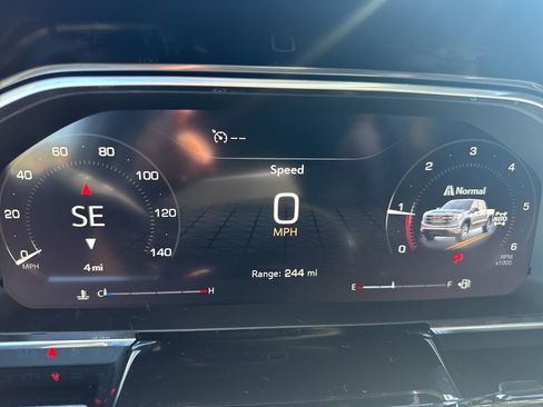 New 2026 GMC Sierra 1500 Elevation image 11