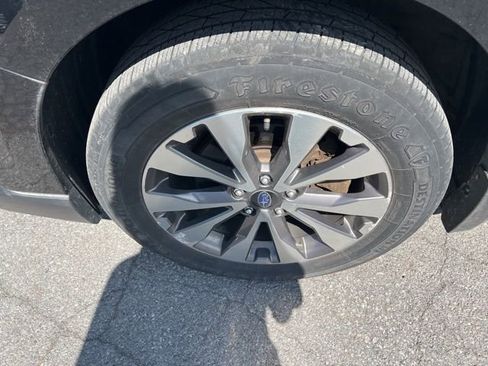 Used 2019 Subaru Outback 2.5i Limited AWD/4WD image 8