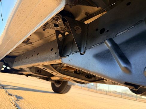 Used 2004 Nissan Frontier XE Desert Runner w/ (VTP) Value Truck Pkg image 31