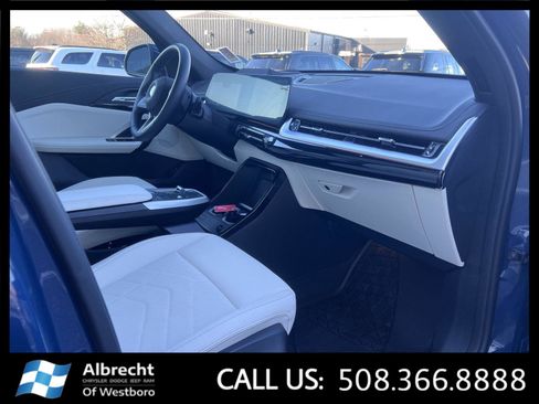 Used 2026 BMW X1 xDrive28i w/ Technology Package AWD/4WD image 21