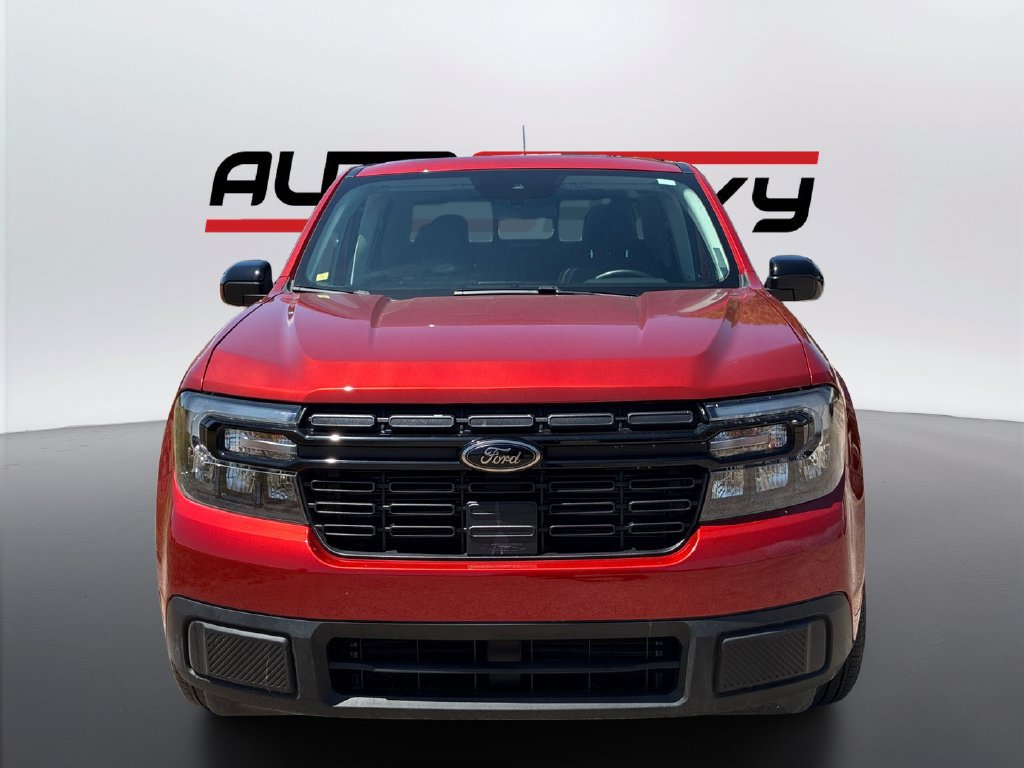 Used 2024 Ford Maverick Lariat w/ Black Appearance Package FWD image 2