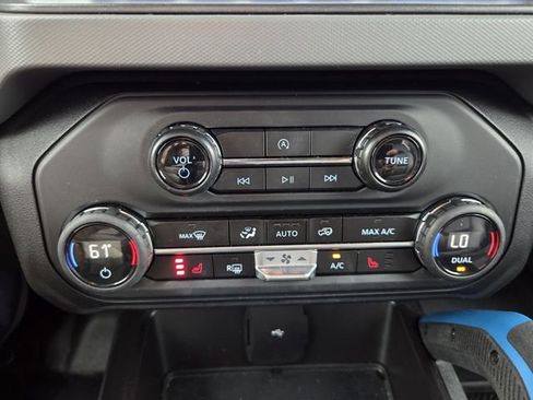 Used 2024 Ford Bronco Black Diamond AWD/4WD image 27
