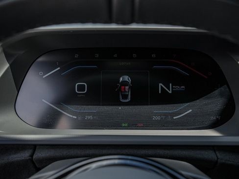 New 2025 Lotus Emira image 25