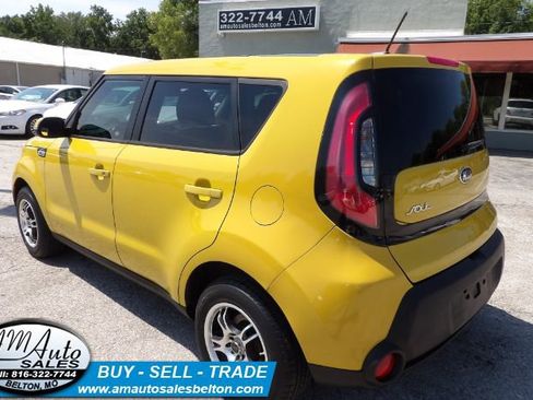Used 2014 Kia Soul + image 3