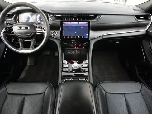 Used 2024 Jeep Grand Cherokee Overland AWD/4WD image 24