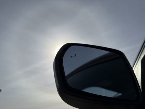 Used 2022 Ford Edge ST-Line image 12