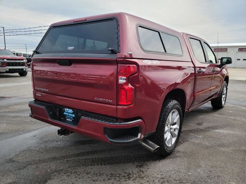 Used 2019 Chevrolet Silverado 1500 Custom w/ Custom Value Package image 4