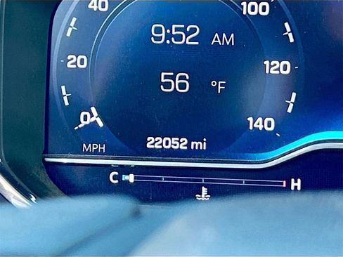 Used 2024 Chevrolet Silverado 2500 LT w/ Z71 Off-Road Package image 13