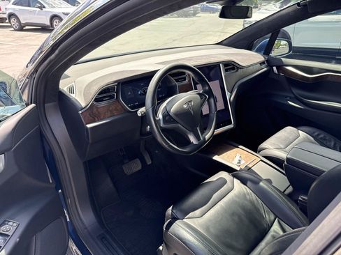 Used 2017 Tesla Model X 90D AWD/4WD image 12