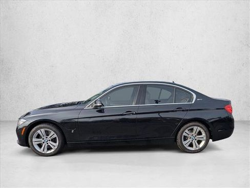 Used 2017 BMW 330e image 8