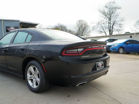 Used 2021 Dodge Charger SXT w/ Leather Interior Group image 14