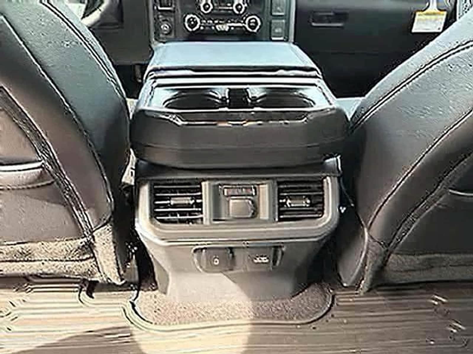 Used 2025 Ford F150 Lariat w/ Equipment Group 502A High AWD/4WD image 21