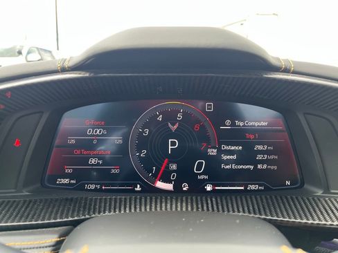 Used 2020 Chevrolet Corvette Stingray Premium Conv w/ 3LT Preferred Equipment Group image 23