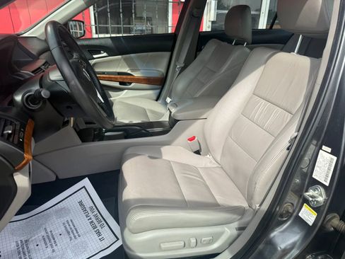 Used 2011 Honda Accord EX-L image 9