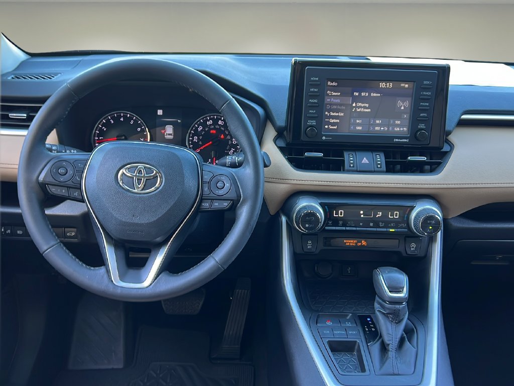 Certified 2022 Toyota RAV4 XLE Premium FWD image 13