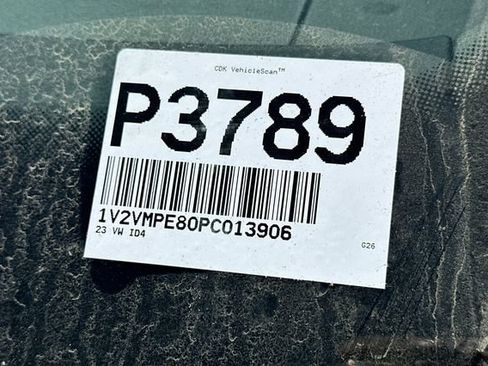Used 2023 Volkswagen ID.4 Pro S RWD image 8