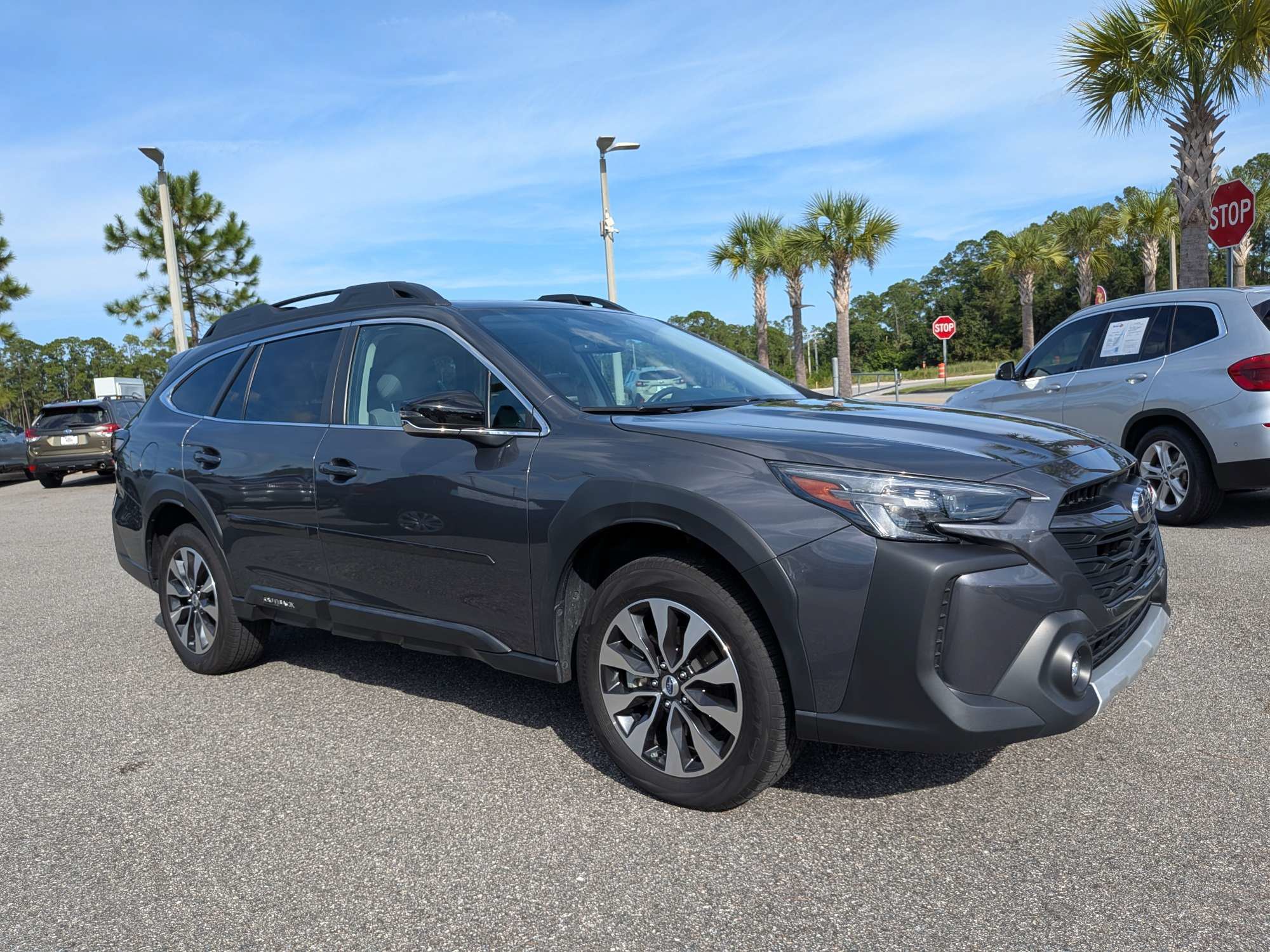 Certified 2024 Subaru Outback Limited XT AWD/4WD image 2