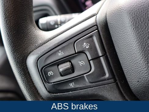 Used 2023 Chevrolet Silverado 1500 Custom image 25