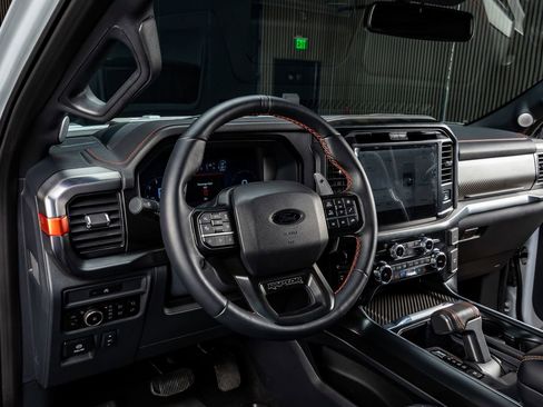 Used 2025 Ford F150 Raptor image 17