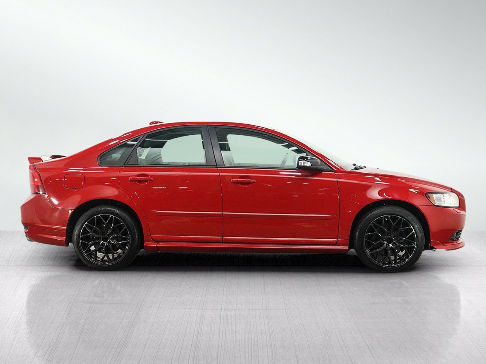 Used 2011 Volvo S40 T5 R-Design FWD image 6