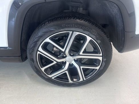 Used 2024 Jeep Compass Limited w/ Elite Group image 7